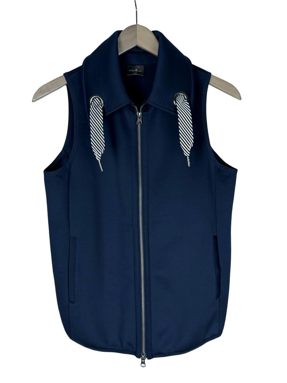 Belyn Key Navy Blue Grommet Vest Size M
